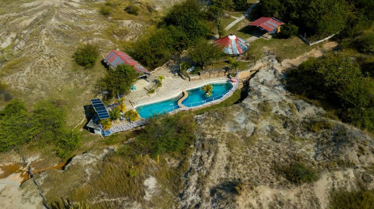 El Penon De Constantino - Tatacoa Hotel Villavieja Kültér fotó
