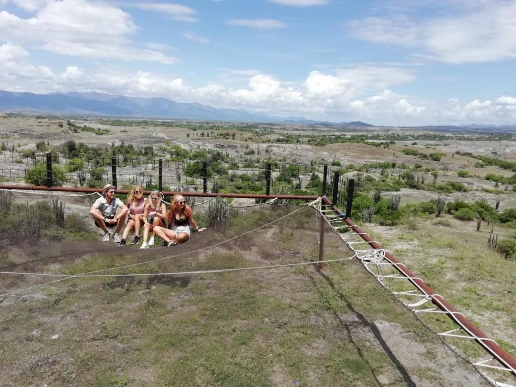 El Penon De Constantino - Tatacoa Hotel Villavieja Kültér fotó